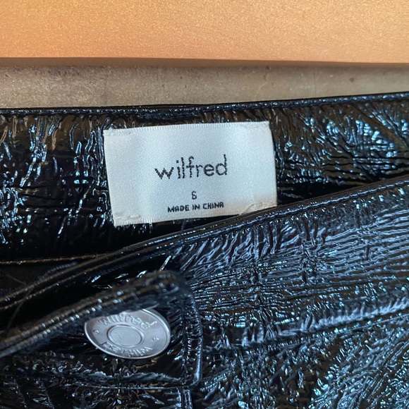 ARITZIA WILFRED vegan leather sparkle shimmer straight leg black pants size 6 - Picture 3 of 7